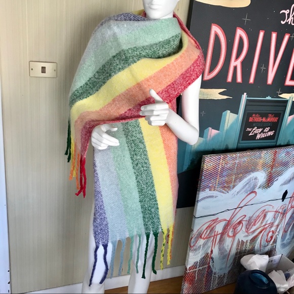 SCARVES @Top_Of_The_Mark - Picture 7 of 16